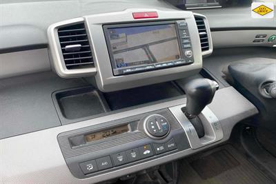 2012 Honda Freed - Thumbnail