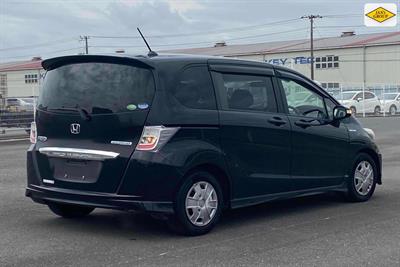 2012 Honda Freed - Thumbnail