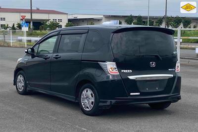 2012 Honda Freed - Thumbnail