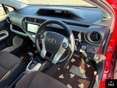 2014 Toyota Aqua - Thumbnail