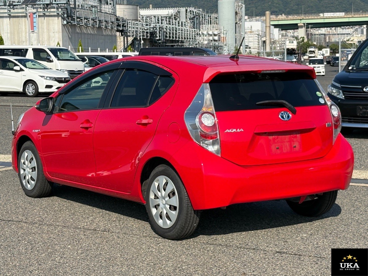2014 Toyota Aqua