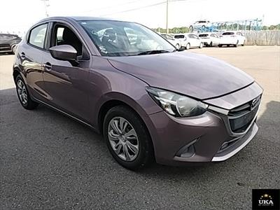 2016 Mazda Demio
