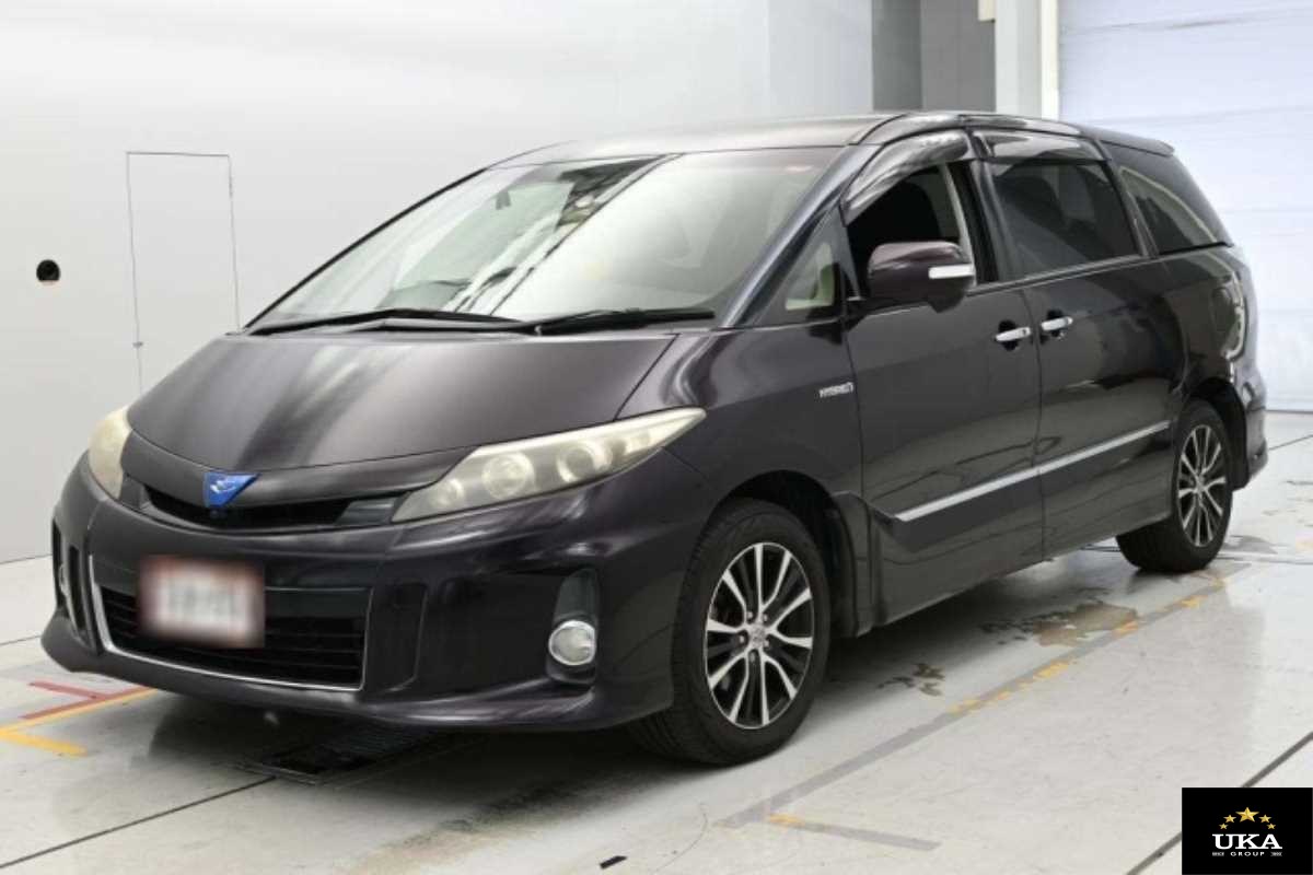 2013 Toyota Estima