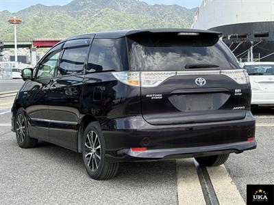 2013 Toyota Estima - Thumbnail