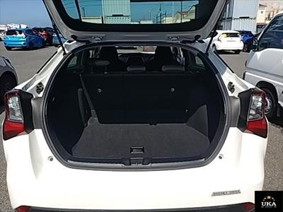 2019 Toyota Prius - Thumbnail
