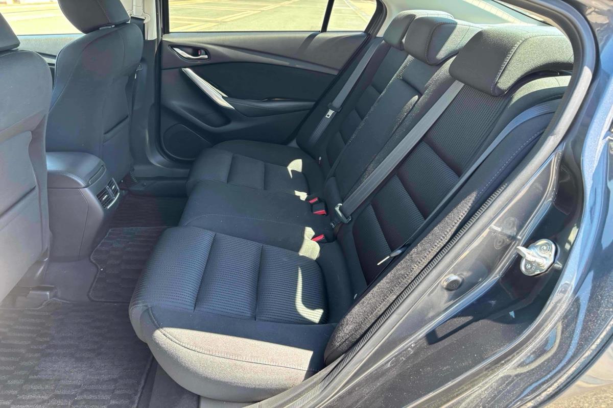 2013 Mazda Atenza