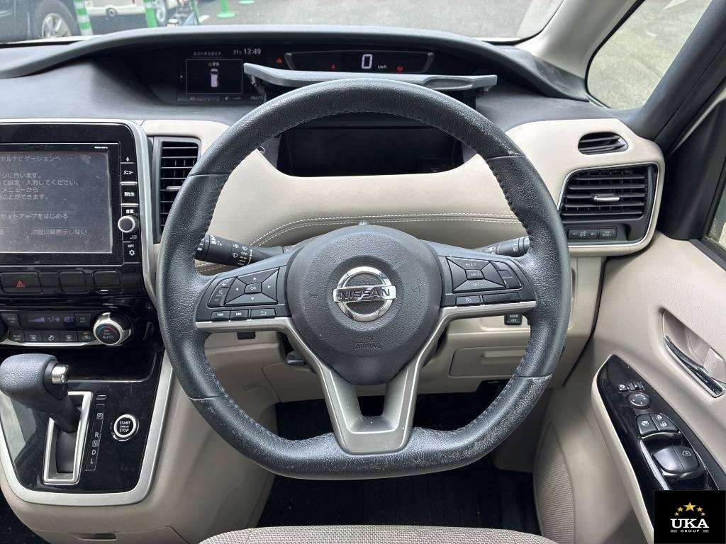 2017 Nissan Serena