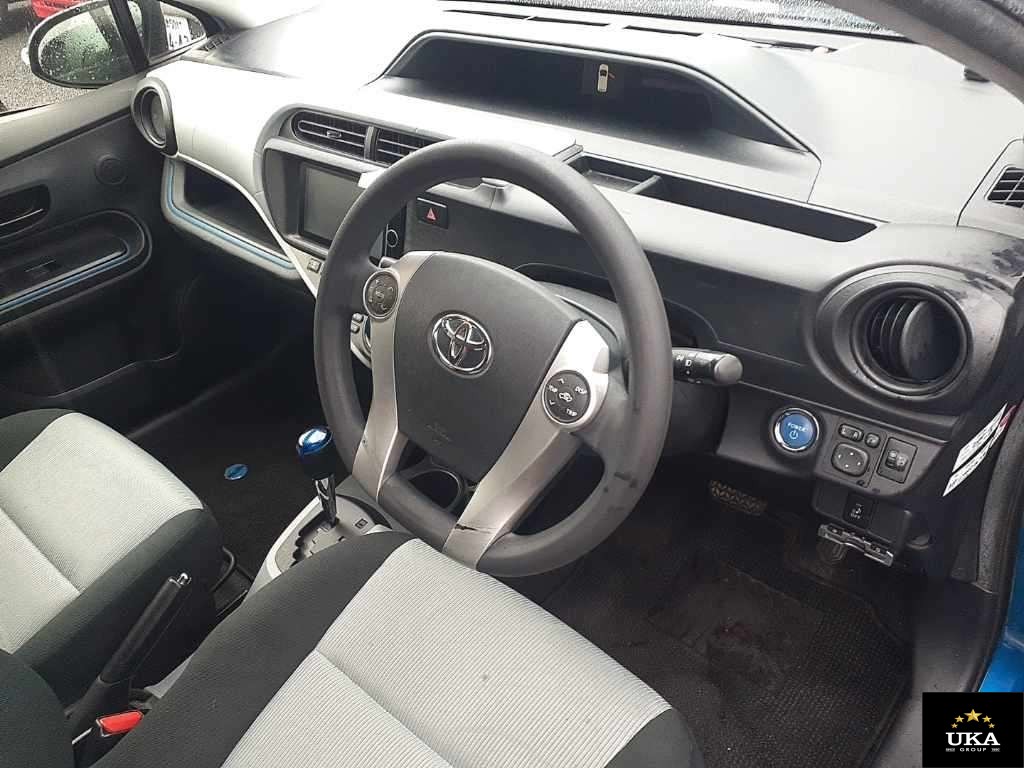 2013 Toyota Aqua