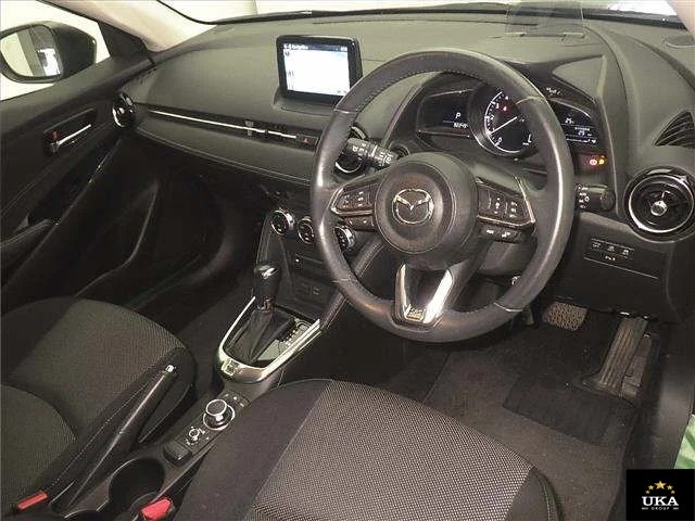 2017 Mazda Demio
