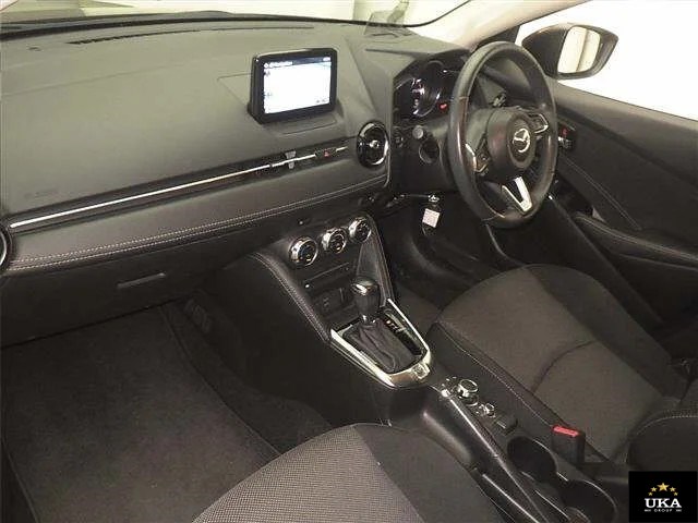 2017 Mazda Demio