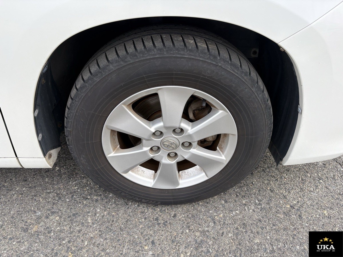 2013 Toyota Vellfire