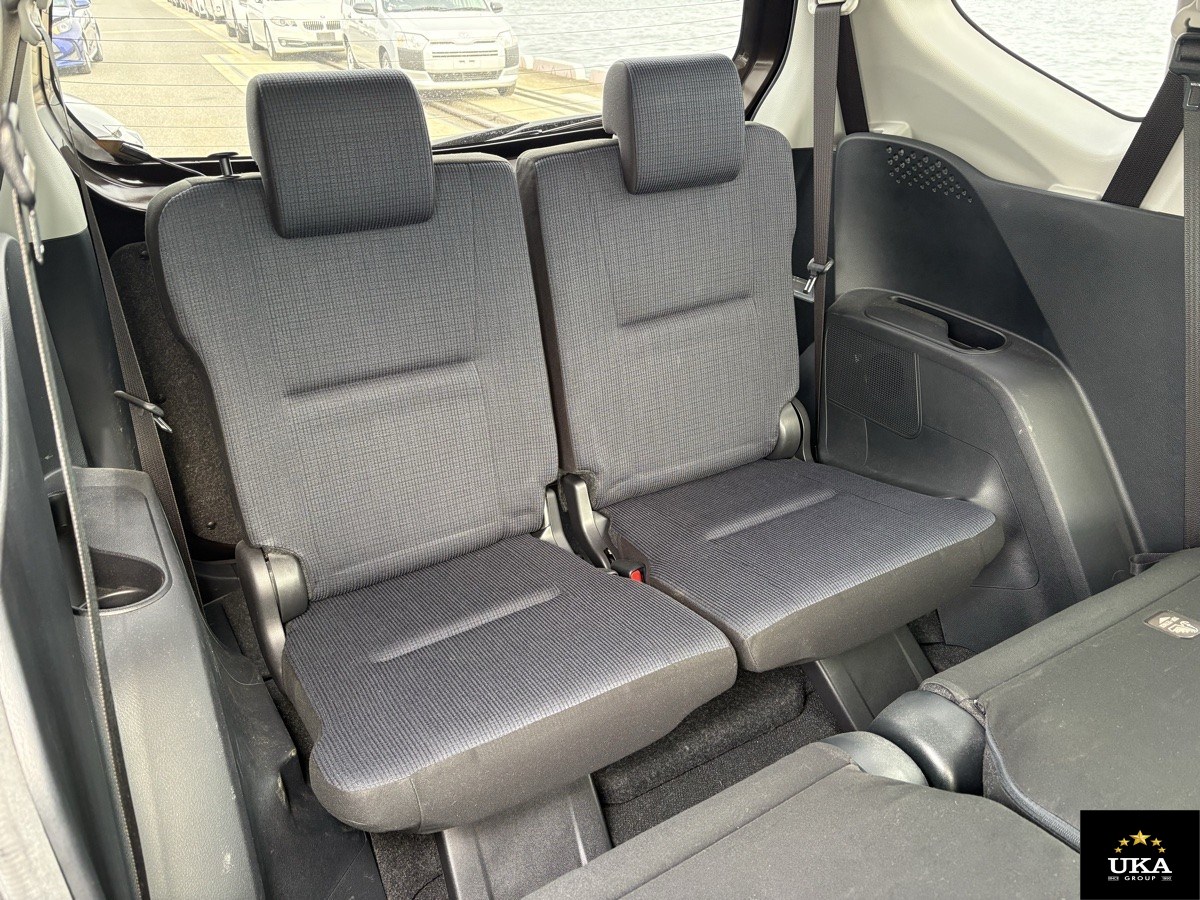 2017 Toyota Sienta