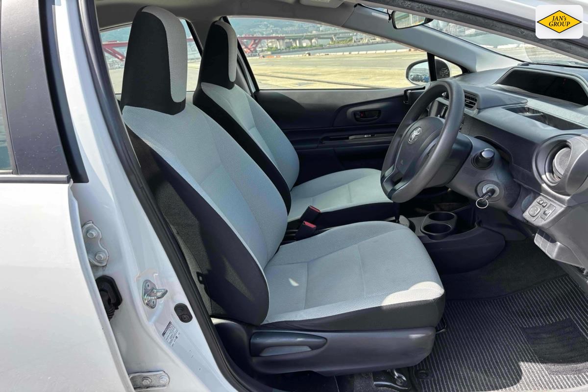 2016 Toyota Aqua