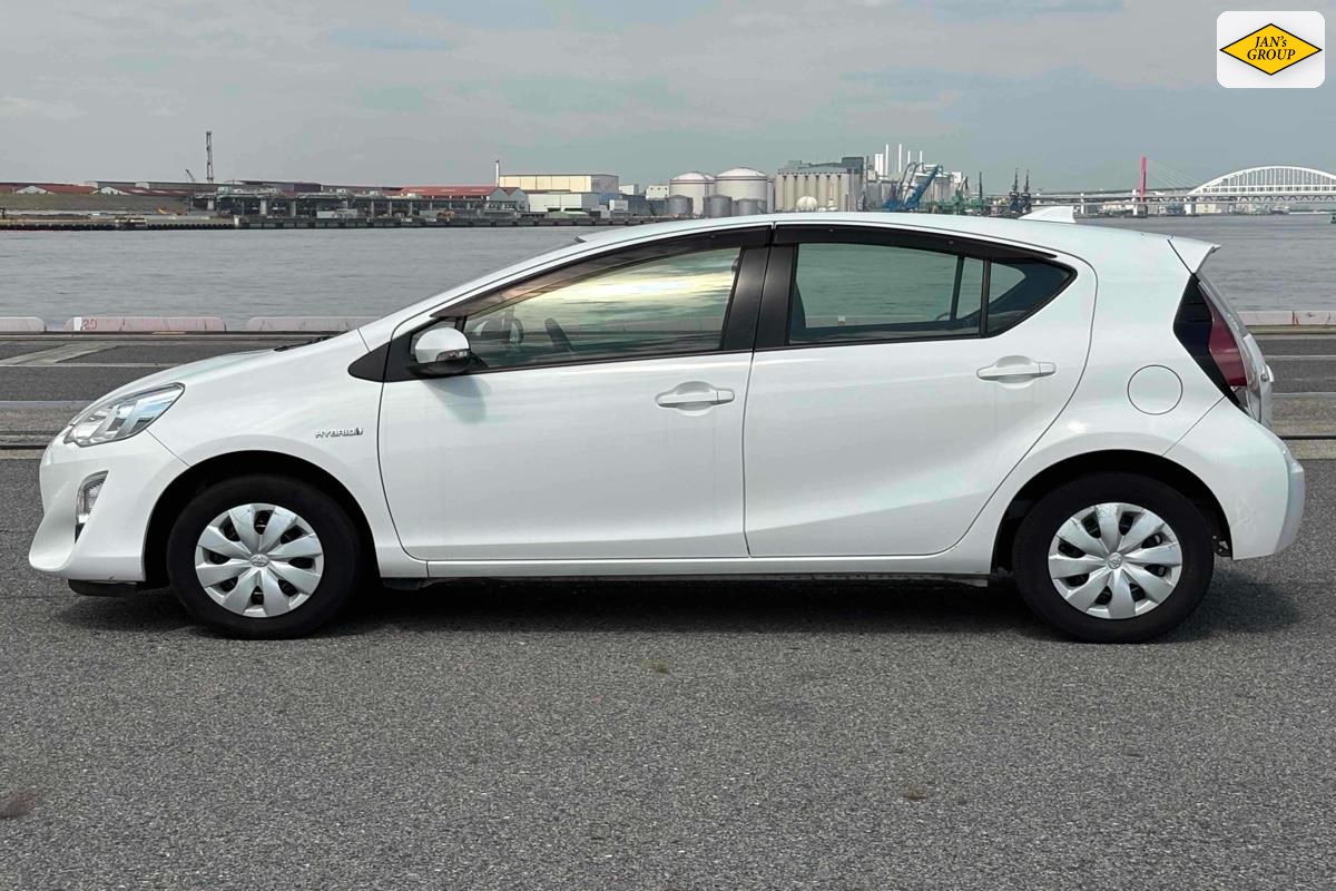 2016 Toyota Aqua