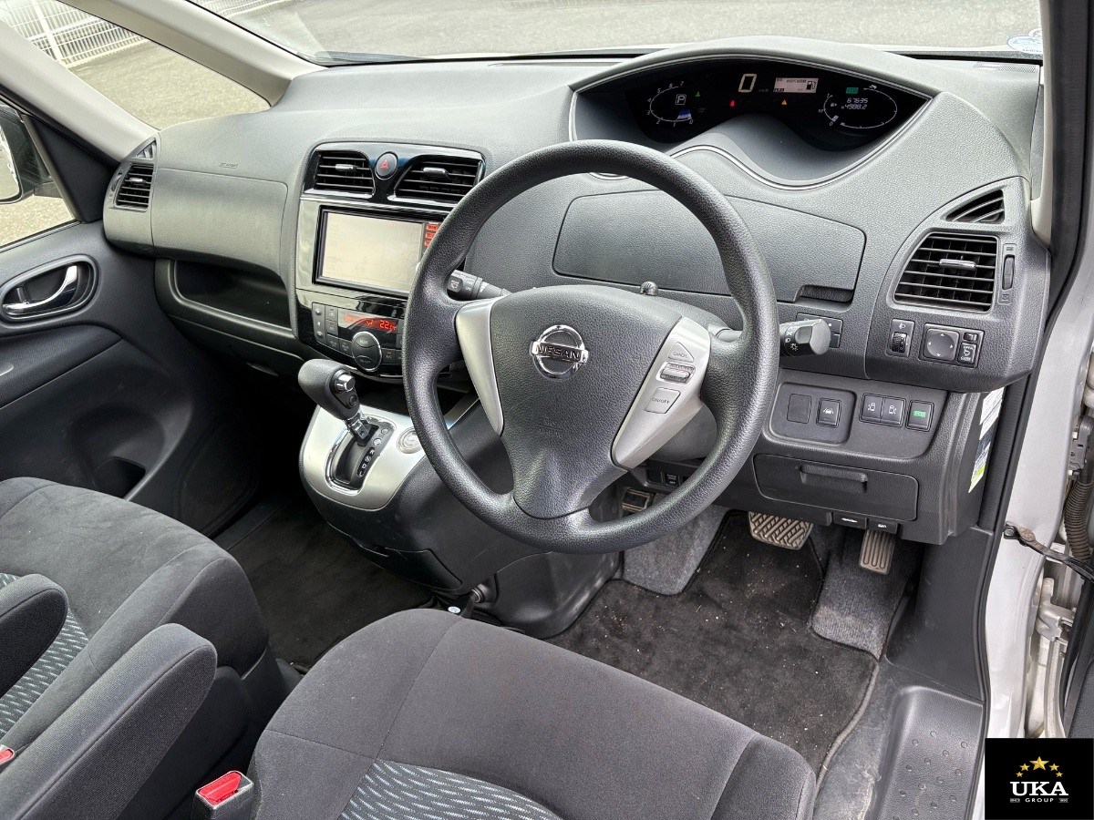 2015 Nissan Serena