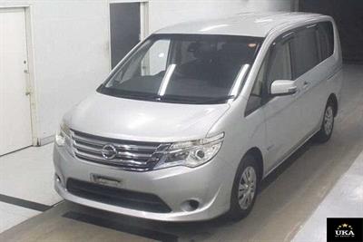 2015 Nissan Serena - Thumbnail
