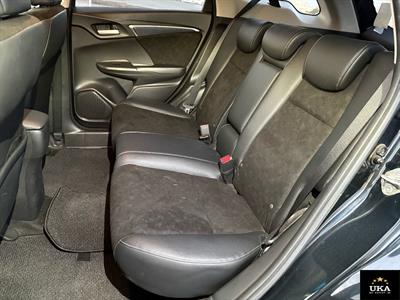 2015 Honda Shuttle - Thumbnail