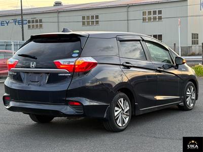 2015 Honda Shuttle - Thumbnail