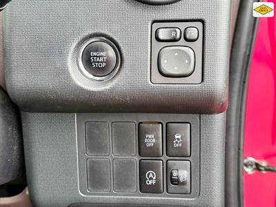 2015 Toyota Porte - Thumbnail