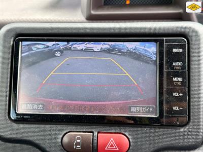 2015 Toyota Porte - Thumbnail