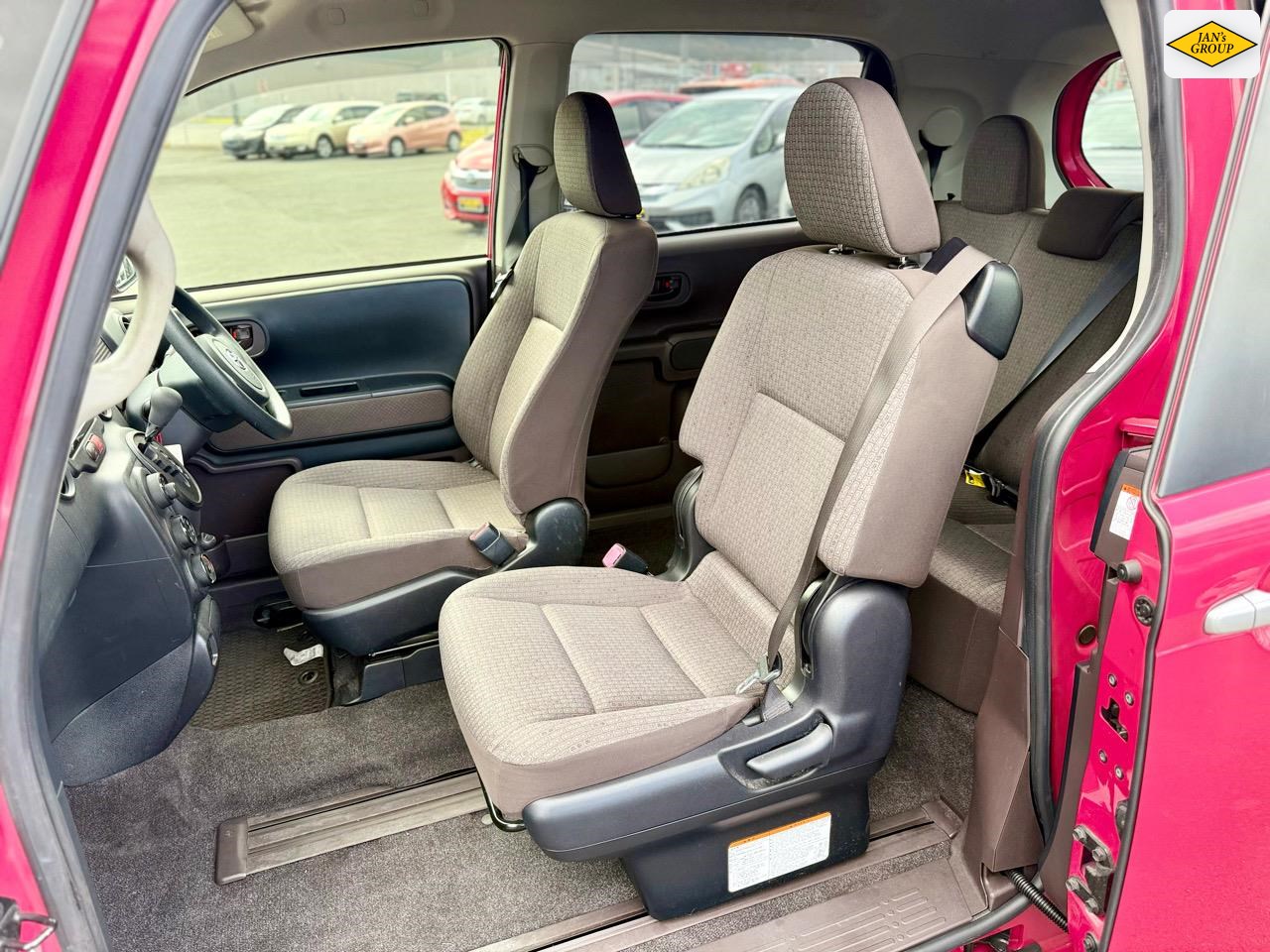 2015 Toyota Porte
