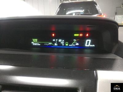 2012 Toyota Prius - Thumbnail