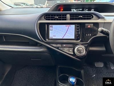 2015 Toyota Aqua - Thumbnail