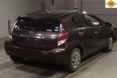 2015 Toyota Aqua - Thumbnail