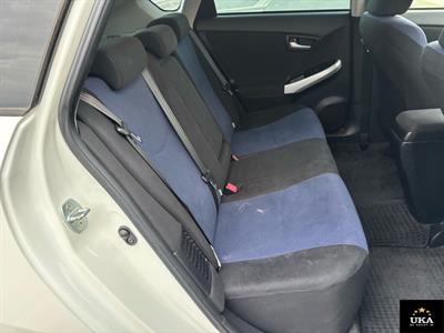 2013 Toyota Prius - Thumbnail