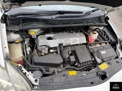 2013 Toyota Prius - Thumbnail