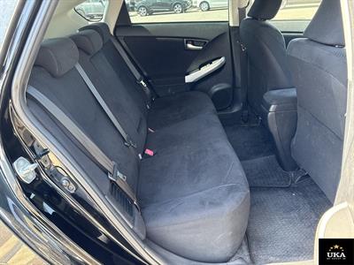 2012 Toyota Prius - Thumbnail