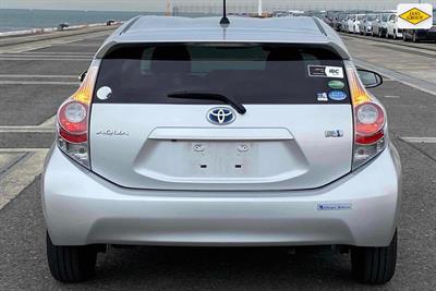 2014 Toyota Aqua - Thumbnail