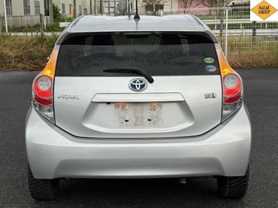 2012 Toyota Aqua - Thumbnail