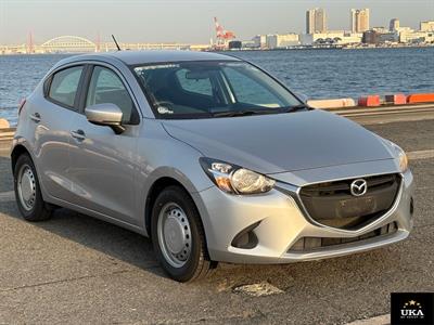 2016 Mazda Demio