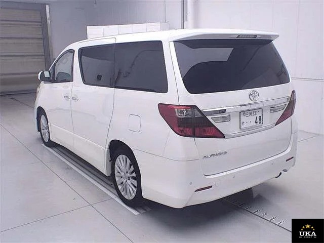 2012 Toyota Alphard