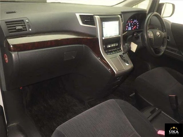 2012 Toyota Alphard