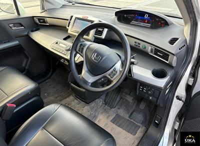 2013 Honda Freed - Thumbnail