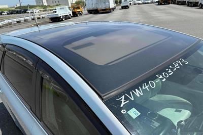 2012 Toyota Prius - Thumbnail