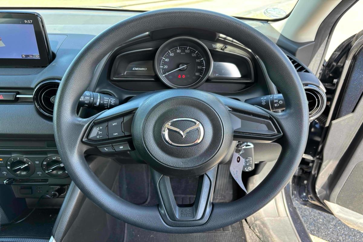 2017 Mazda Demio
