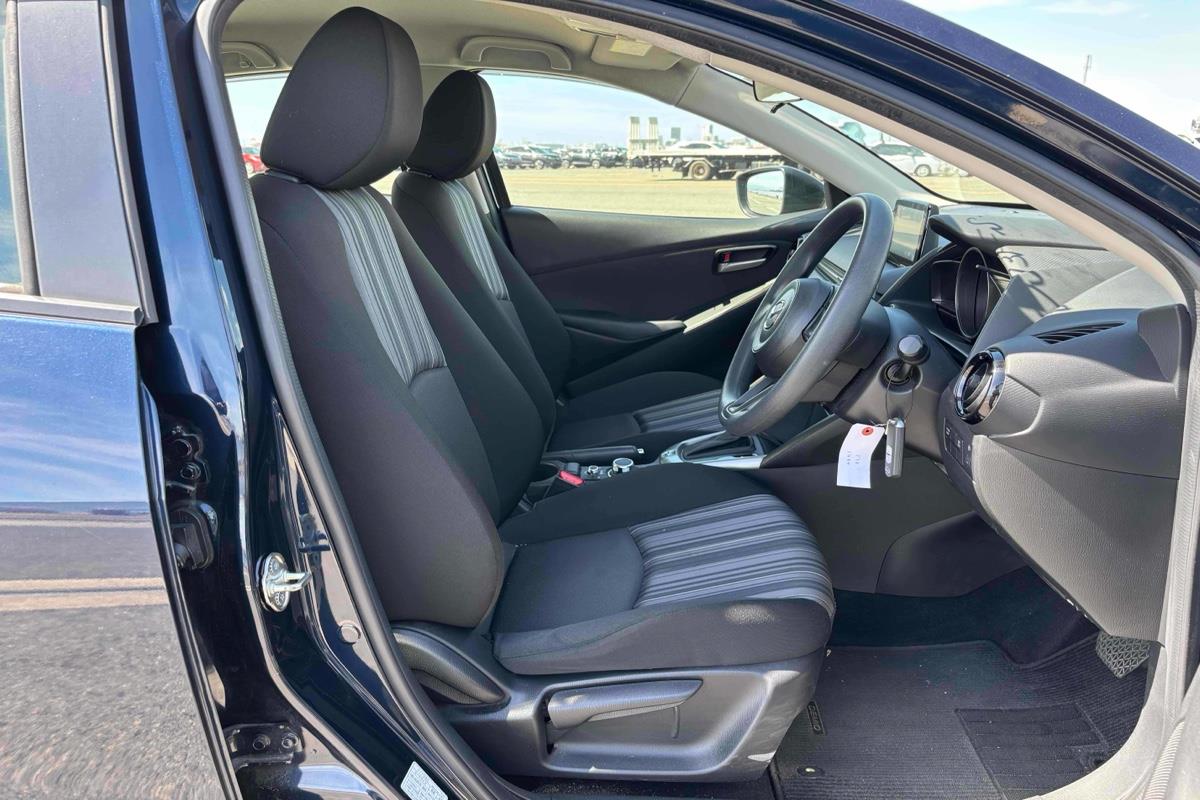 2017 Mazda Demio