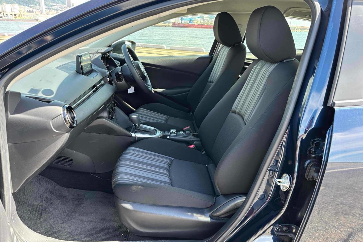 2017 Mazda Demio
