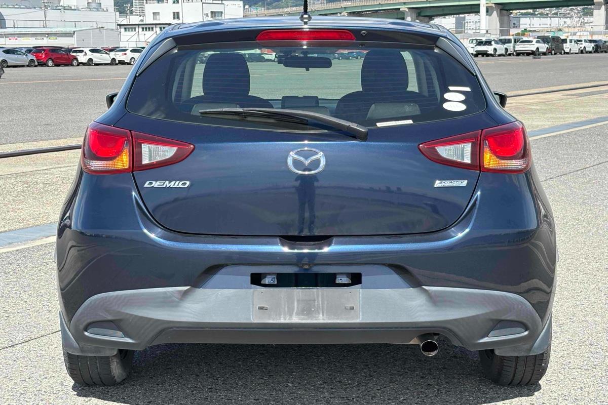 2017 Mazda Demio
