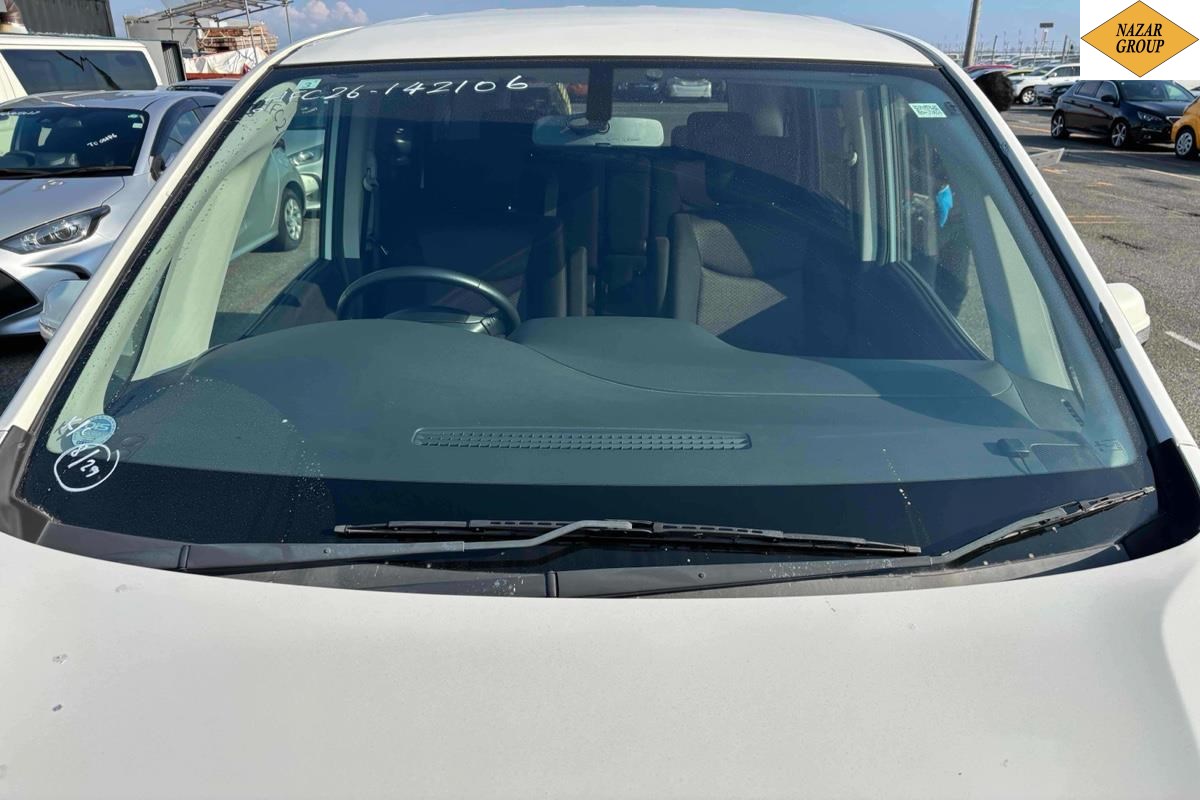 2013 Nissan Serena