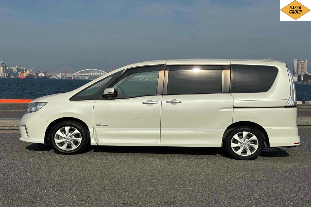 2013 Nissan Serena