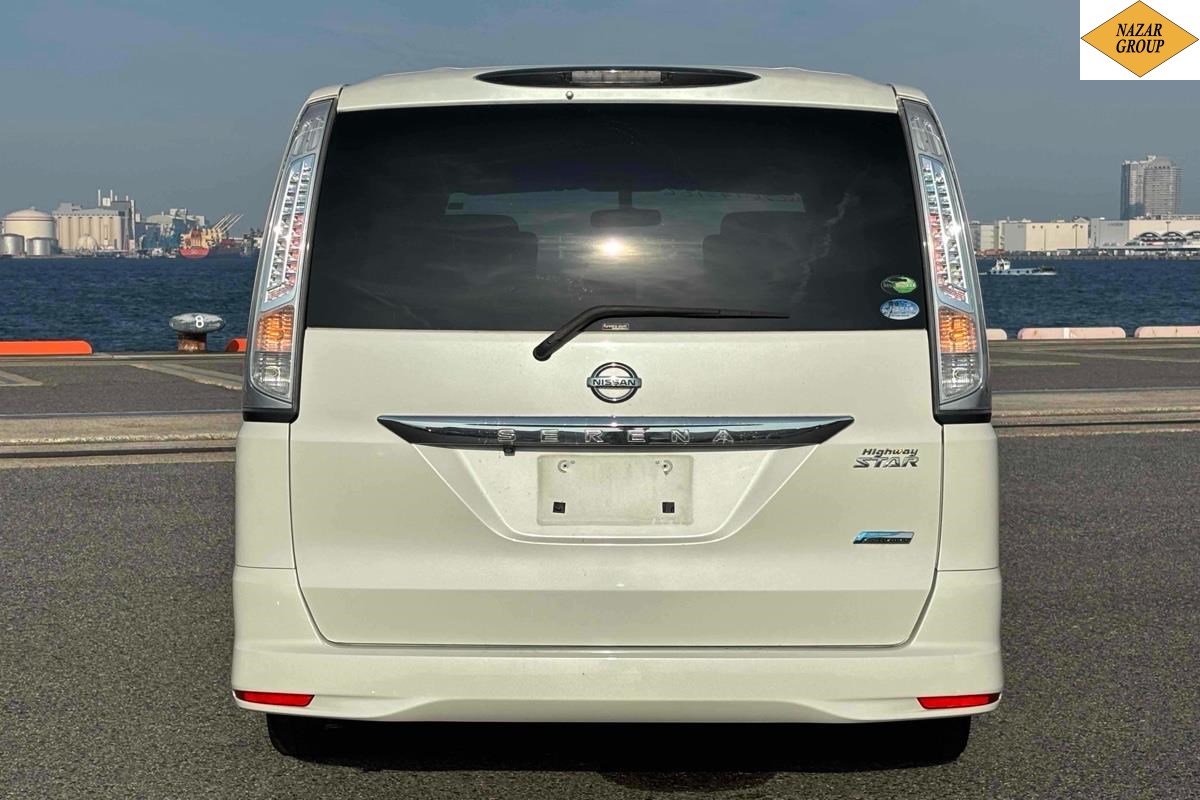 2013 Nissan Serena