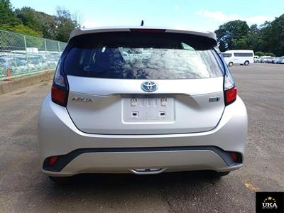 2021 Toyota Aqua - Thumbnail