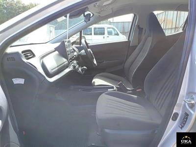 2021 Toyota Aqua - Thumbnail