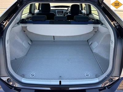 2015 Toyota Prius - Thumbnail