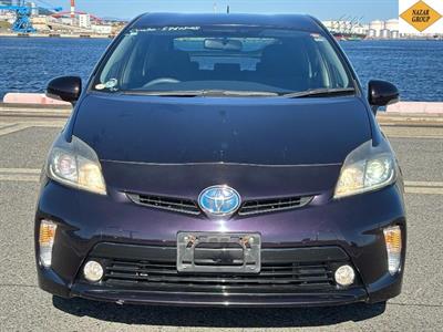 2015 Toyota Prius - Thumbnail