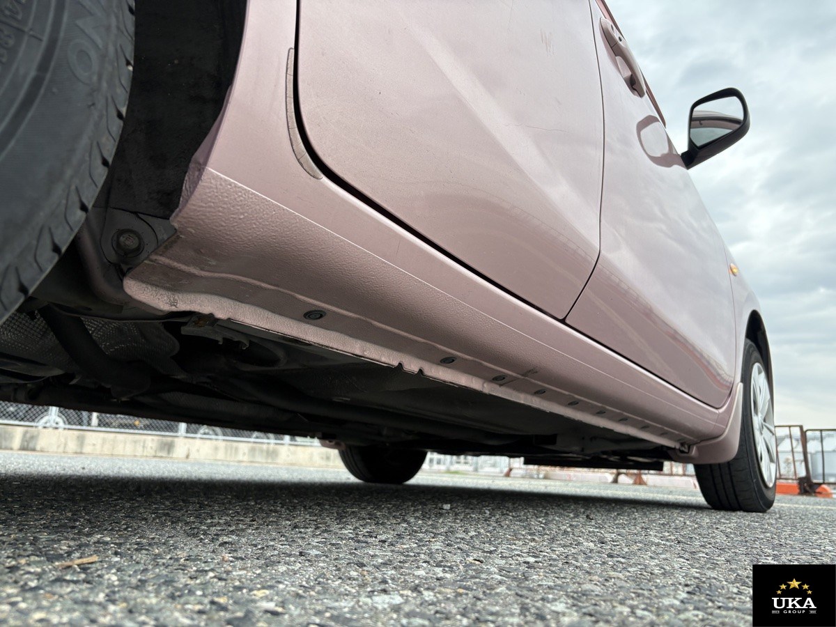 2015 Nissan March